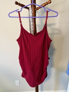 Lot of 5 maternity tops sizes large-XL